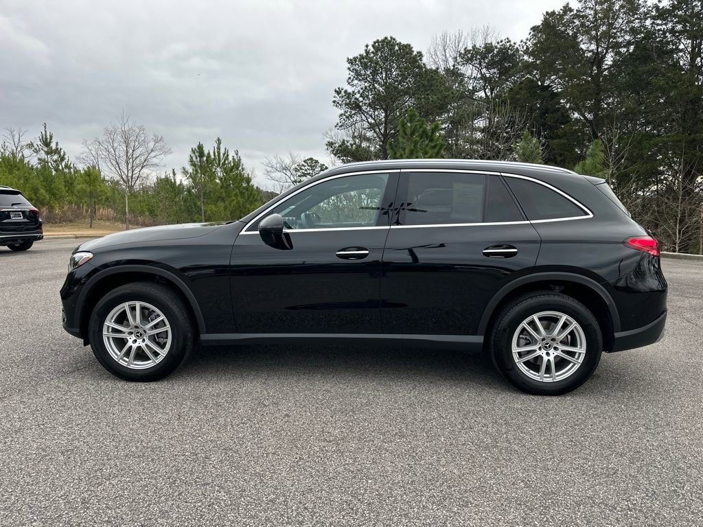Used 2023 Mercedes-Benz GLC 300 image 7