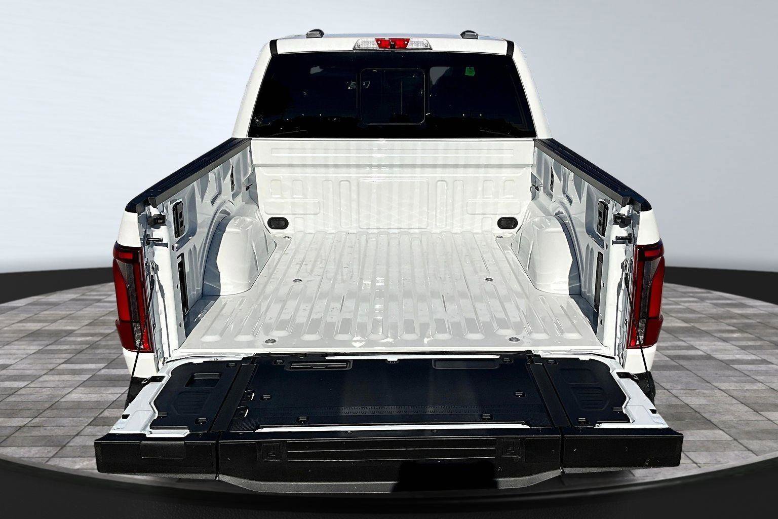 New 2025 Ford F150 Platinum image 7
