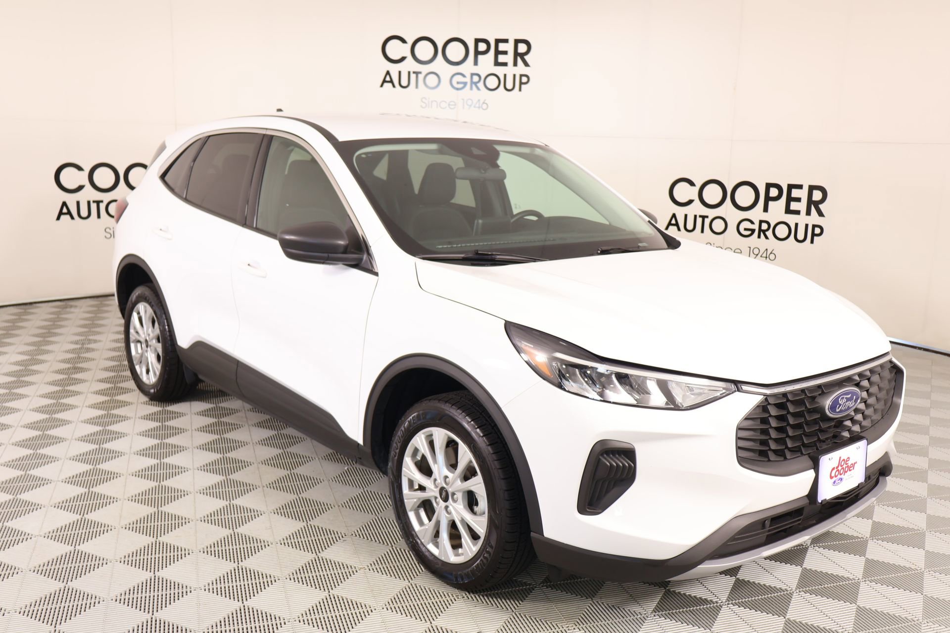 Used 2023 Ford Escape Active AWD/4WD 360° Tour
