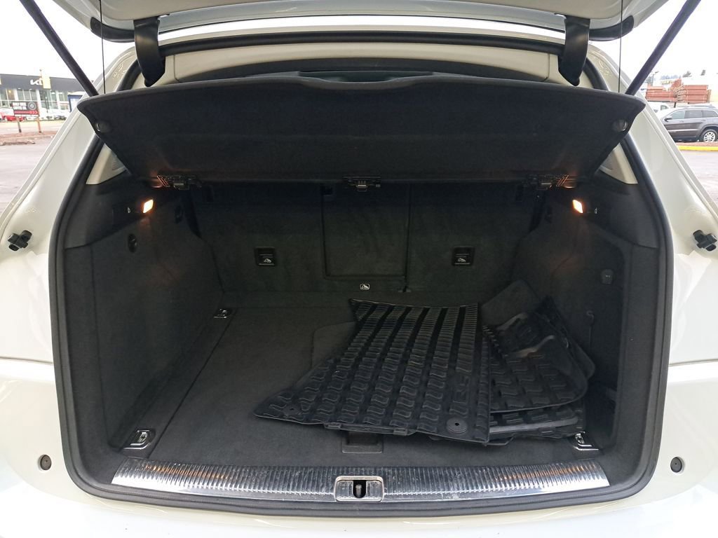 Used 2014 Audi Q5 3.0T Premium Plus image 29