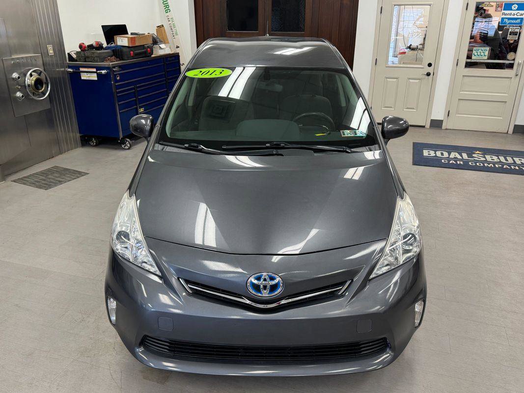 Used 2013 Toyota Prius V Two image 30