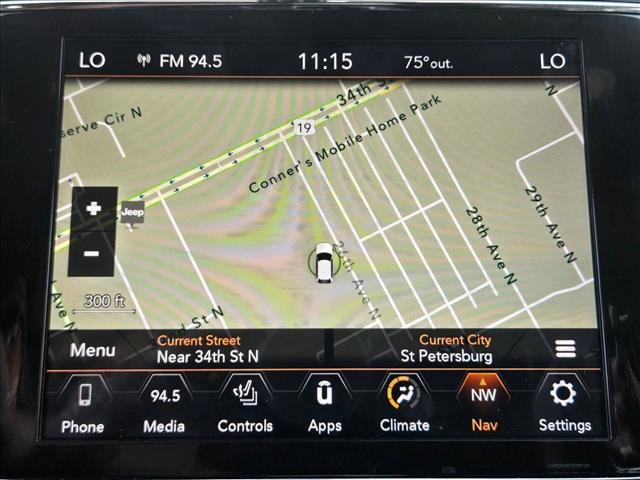 Used 2021 Jeep Grand Cherokee Limited AWD/4WD image 17