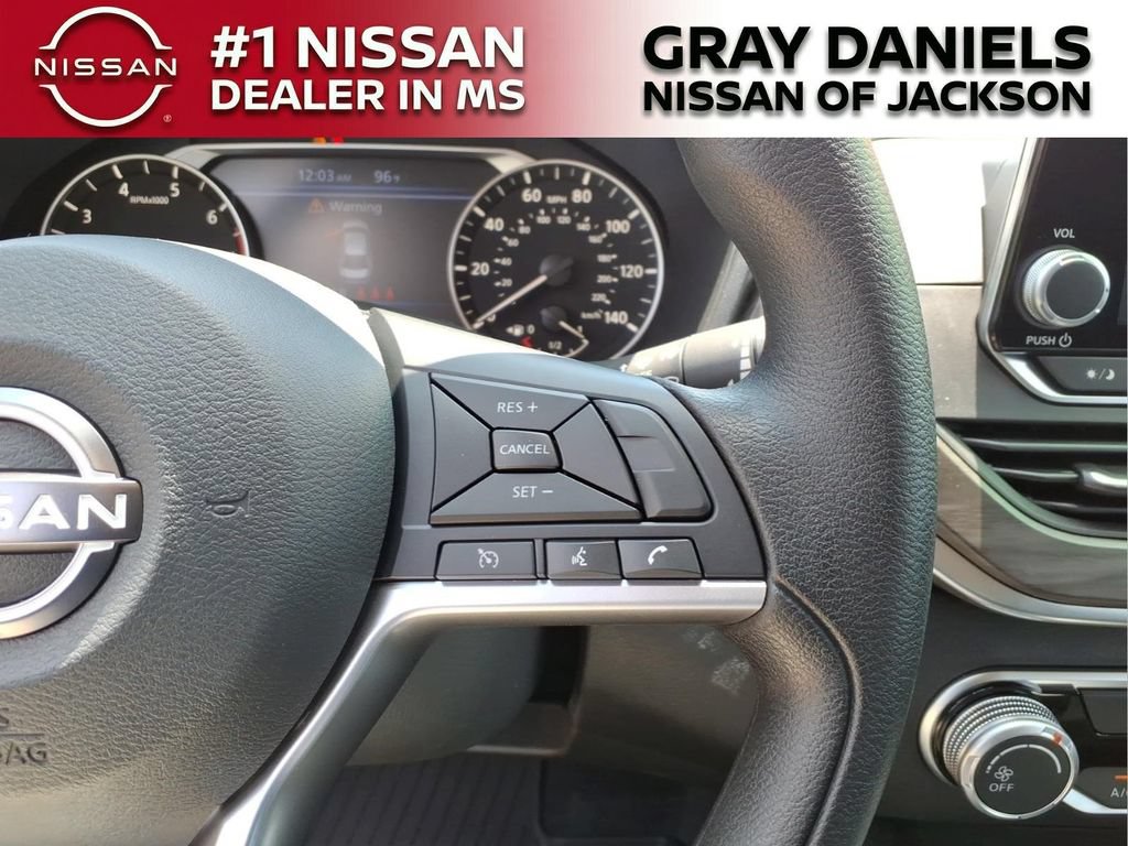New 2026 Nissan Altima 2.5 SV FWD image 14