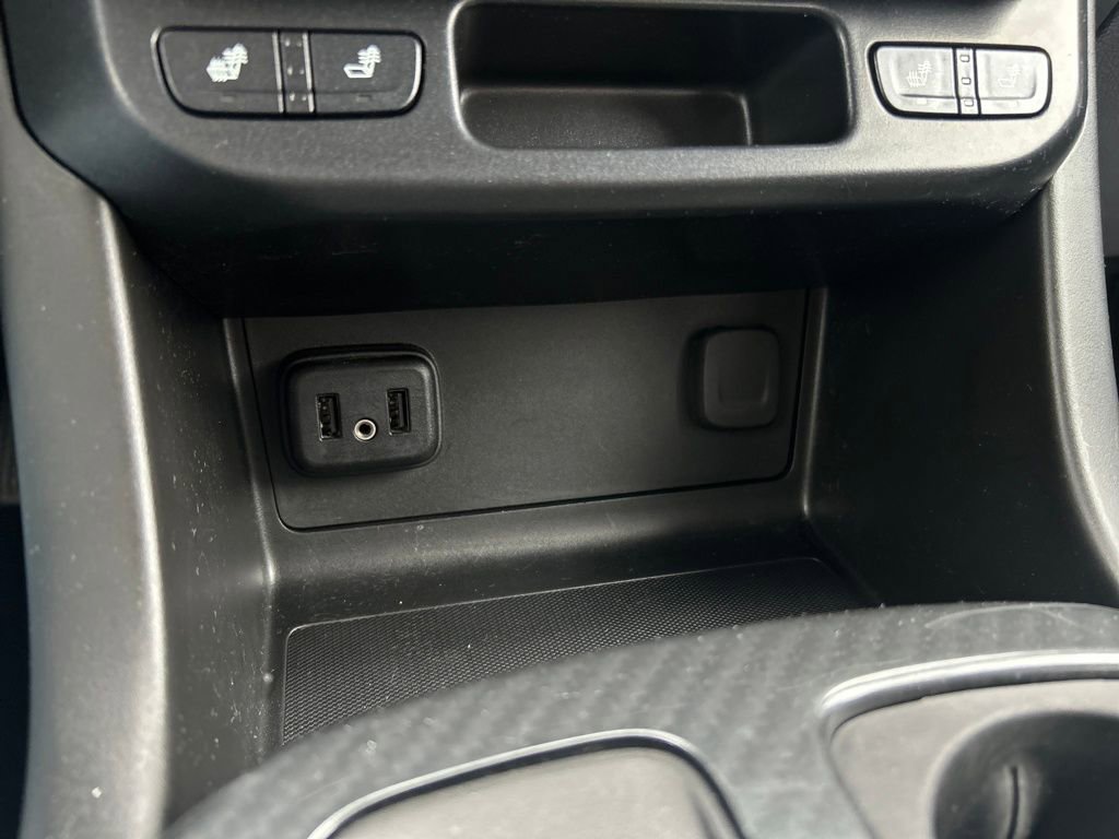 Used 2021 GMC Canyon AT4 w/ Driver Alert Package image 32