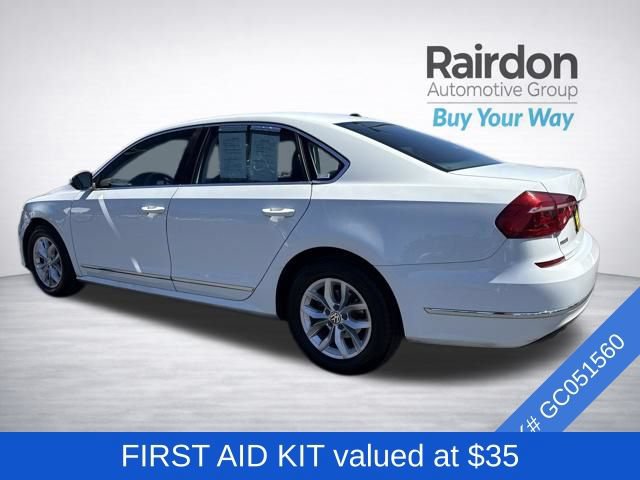 Used 2016 Volkswagen Passat 1.8T S FWD image 3