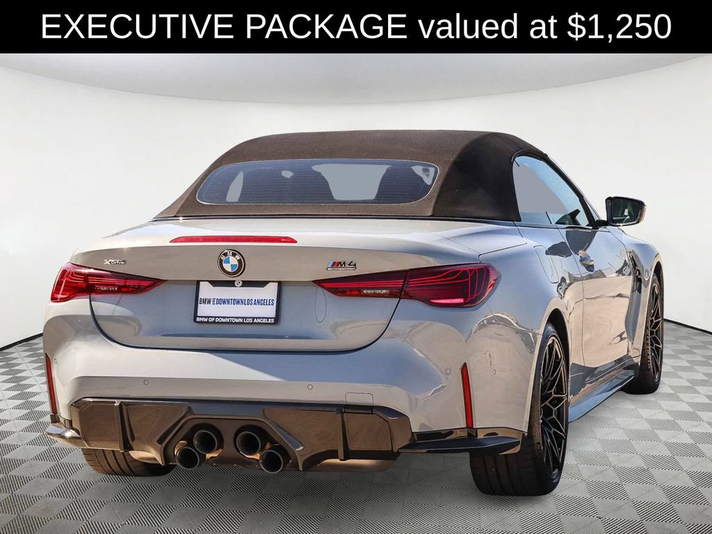 Used 2025 BMW M4 xDrive Competition AWD/4WD image 4
