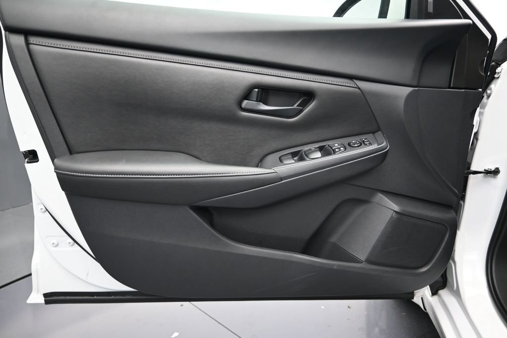 Used 2024 Nissan Sentra S FWD image 12