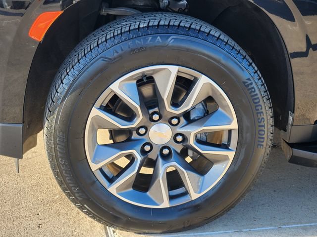 Used 2023 Chevrolet Tahoe LS w/ Driver Alert Package AWD/4WD image 17
