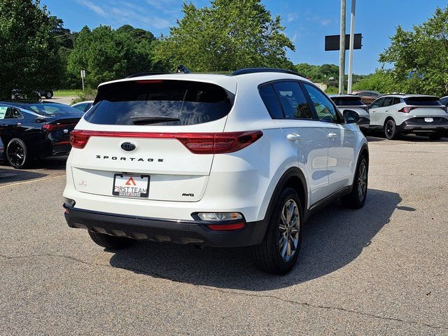Used 2022 Kia Sportage Nightfall Edition w/ Nighfall AWD Premium Package image 5