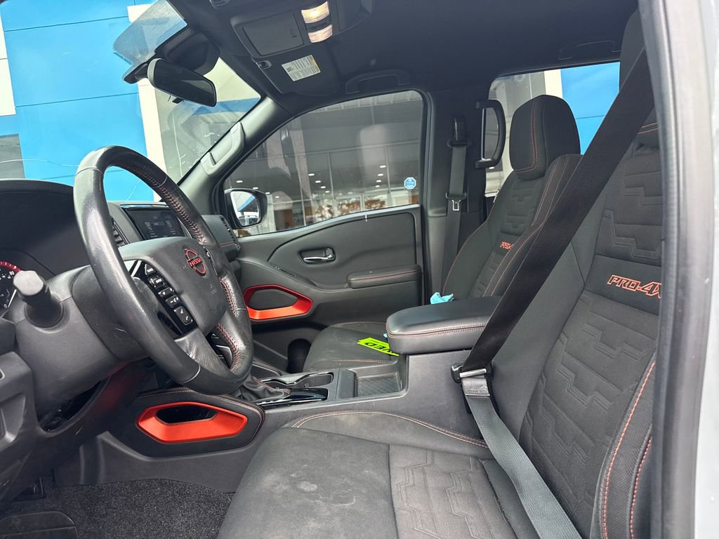 Used 2022 Nissan Frontier PRO-4X w/ Off-Road Protection Package image 10