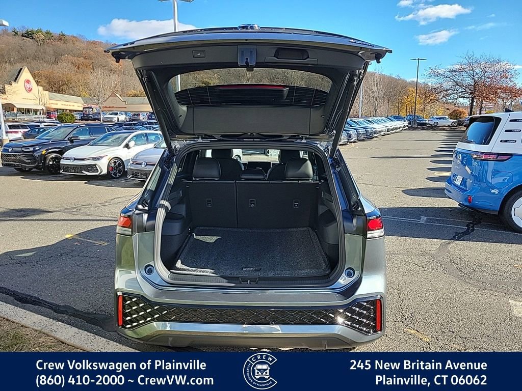 New 2026 Volkswagen Tiguan SE R-Line image 55