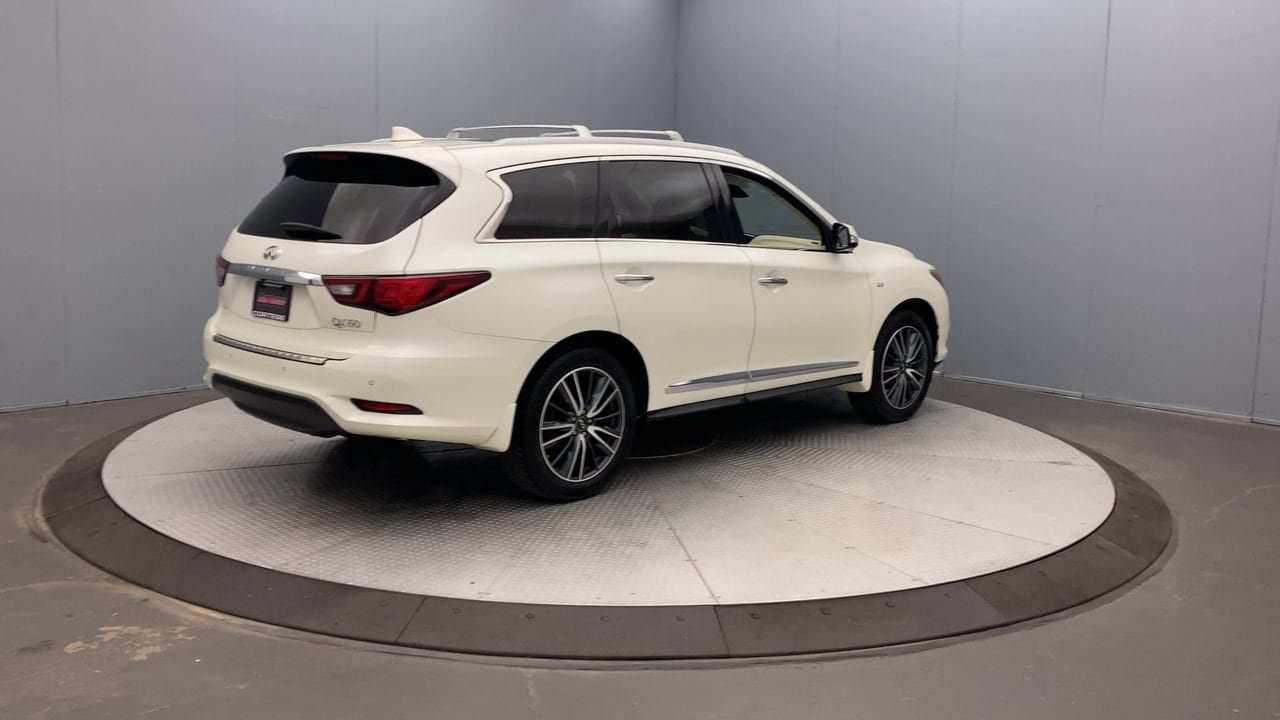 Used 2018 INFINITI QX60 Luxe w/ Deluxe Technology Package AWD/4WD image 5