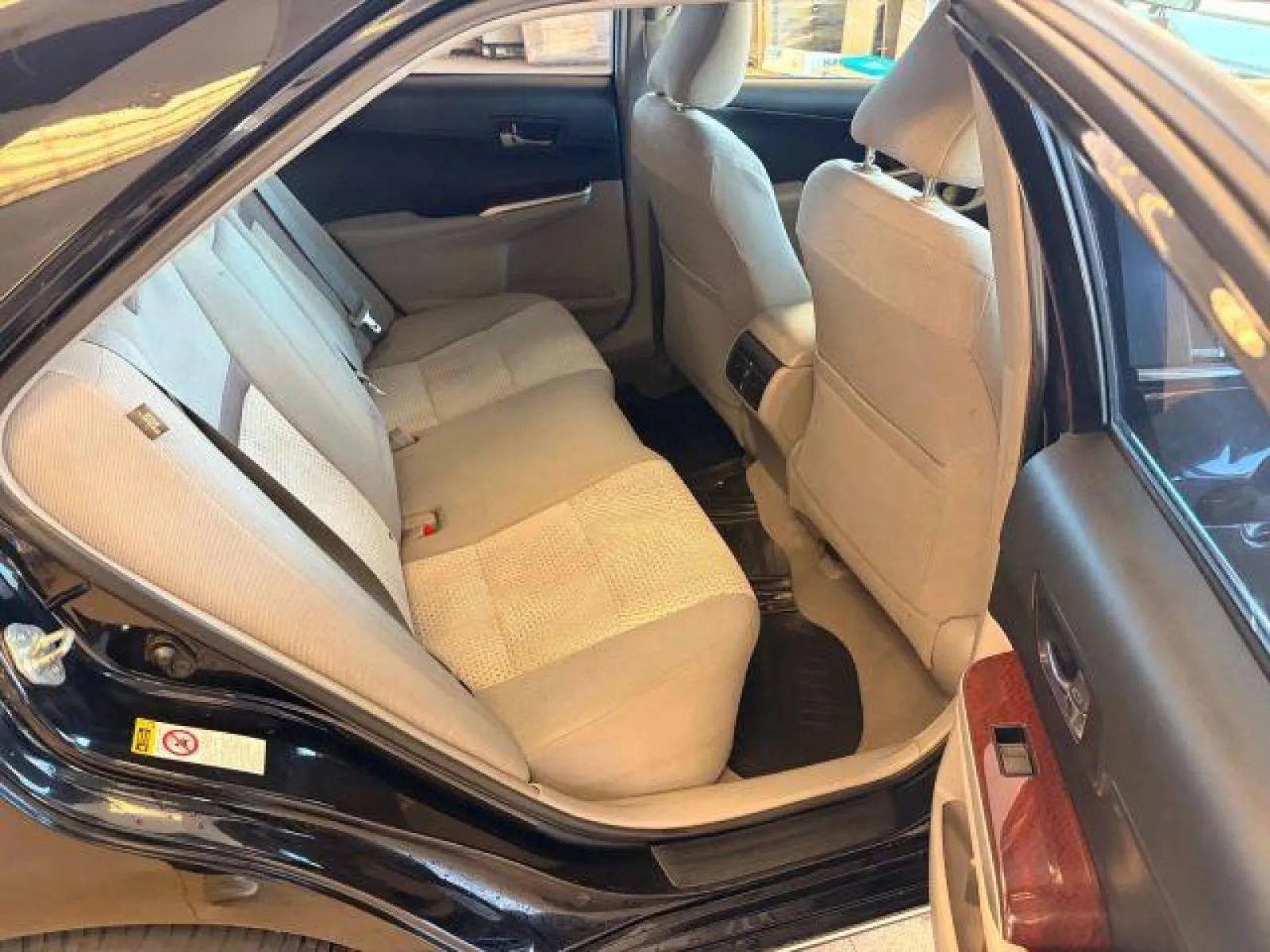 Used 2013 Toyota Camry XLE image 18