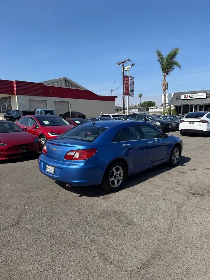 Used 2007 Chrysler Sebring Limited w/ Premium Group FWD image 4