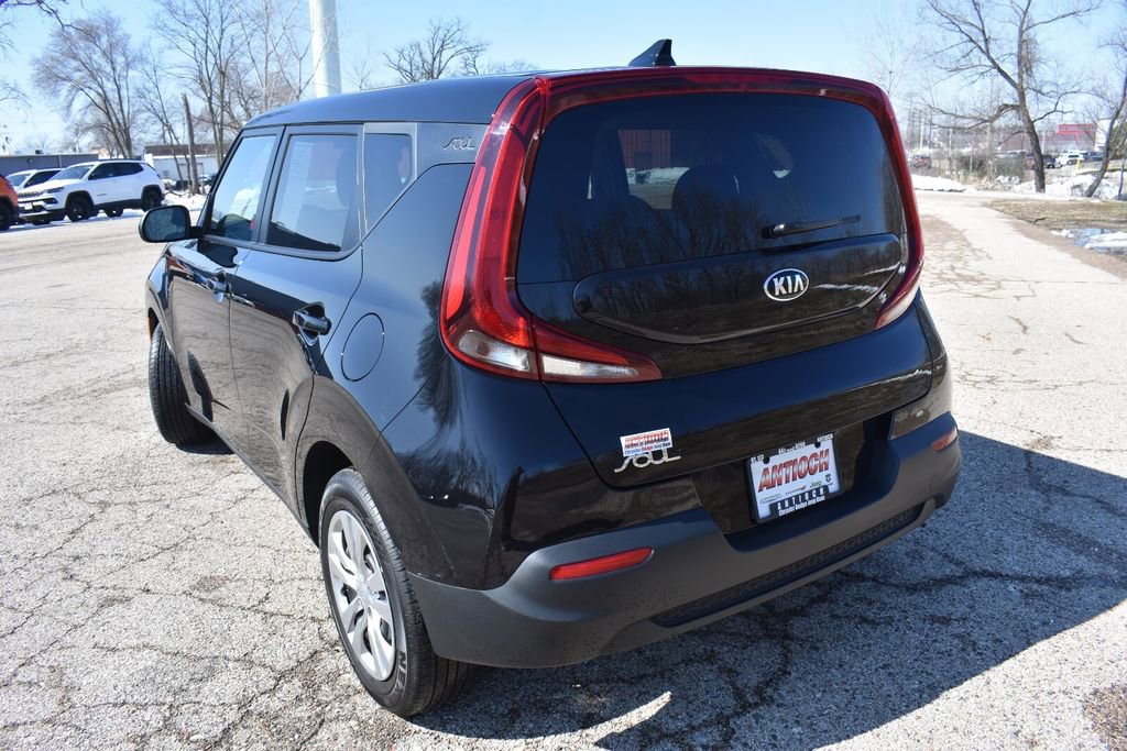 Used 2021 Kia Soul LX FWD image 5