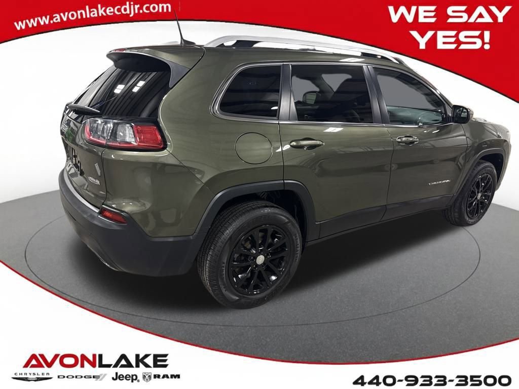 Used 2019 Jeep Cherokee Latitude Plus w/ Cold Weather Group image 5