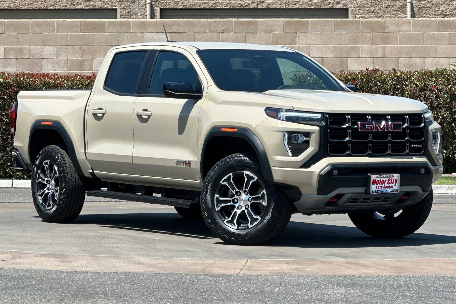 Used 2024 GMC Canyon AT4 AWD/4WD video 2