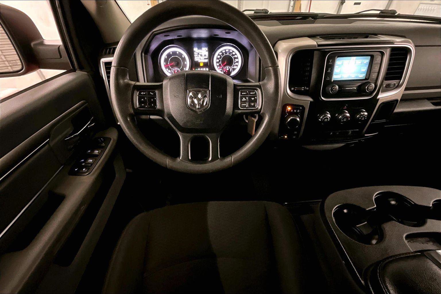 Used 2020 RAM 1500 Classic Warlock image 6