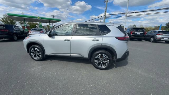 Used 2023 Nissan Rogue SV AWD/4WD image 5