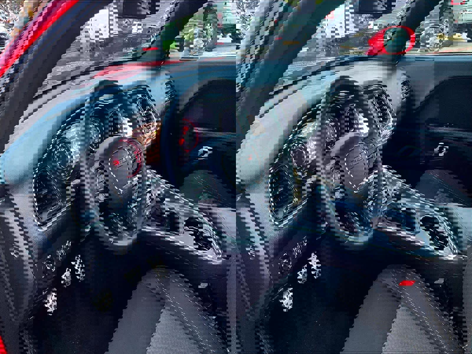 Used 2015 Dodge Challenger R/T w/ Quick Order Package 22B R/T image 8