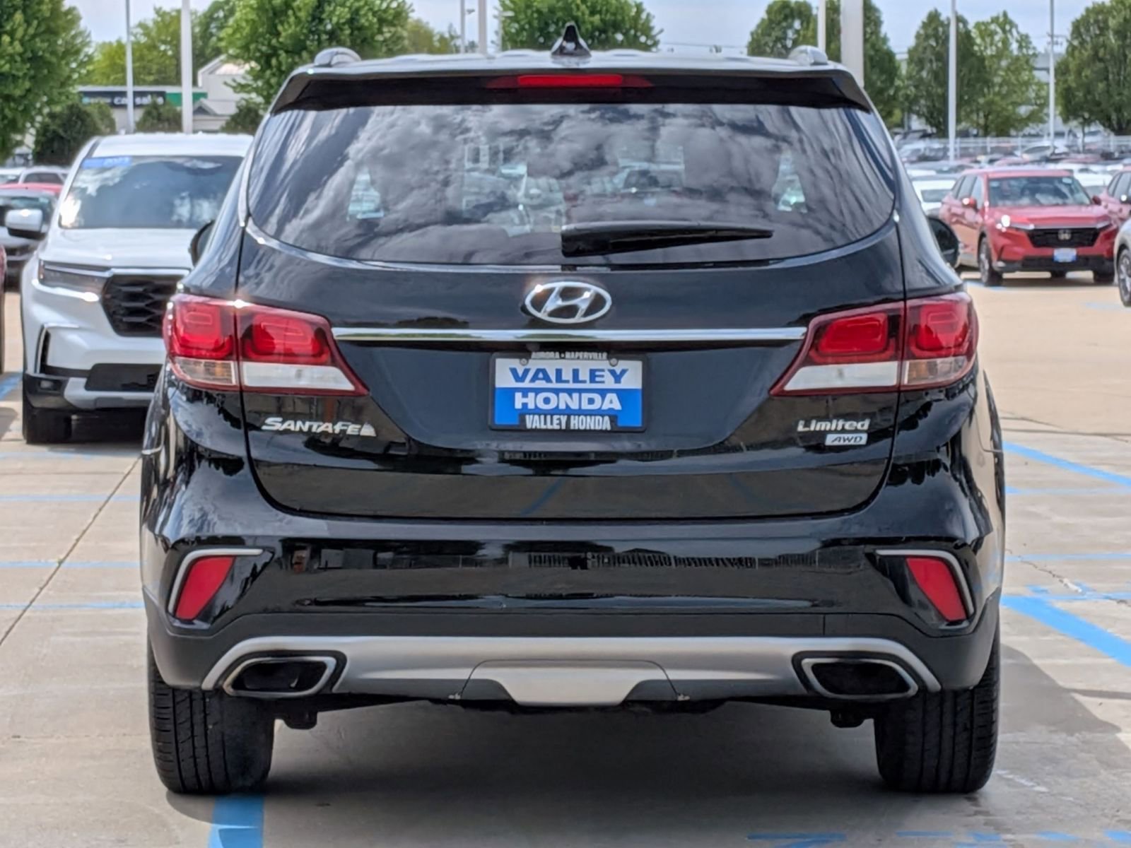 Used 2017 Hyundai Santa Fe Limited AWD/4WD image 7