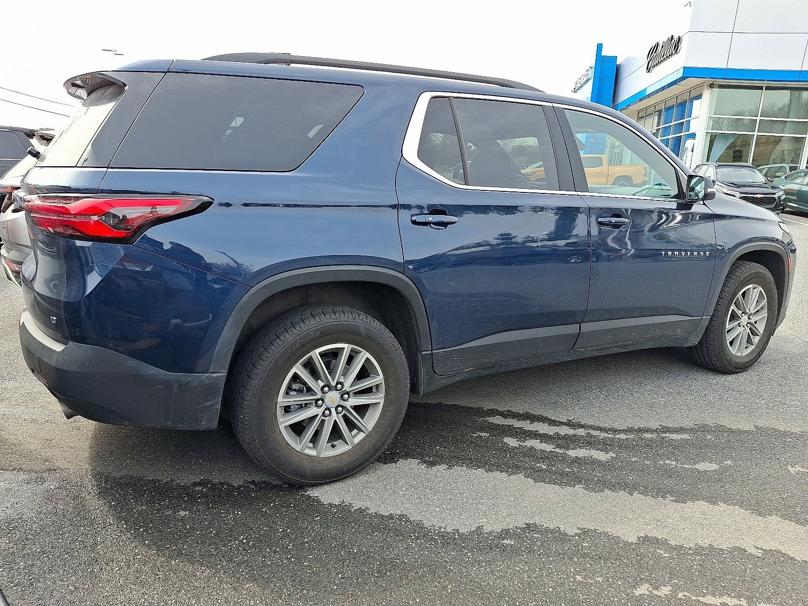 Certified 2023 Chevrolet Traverse LT image 5