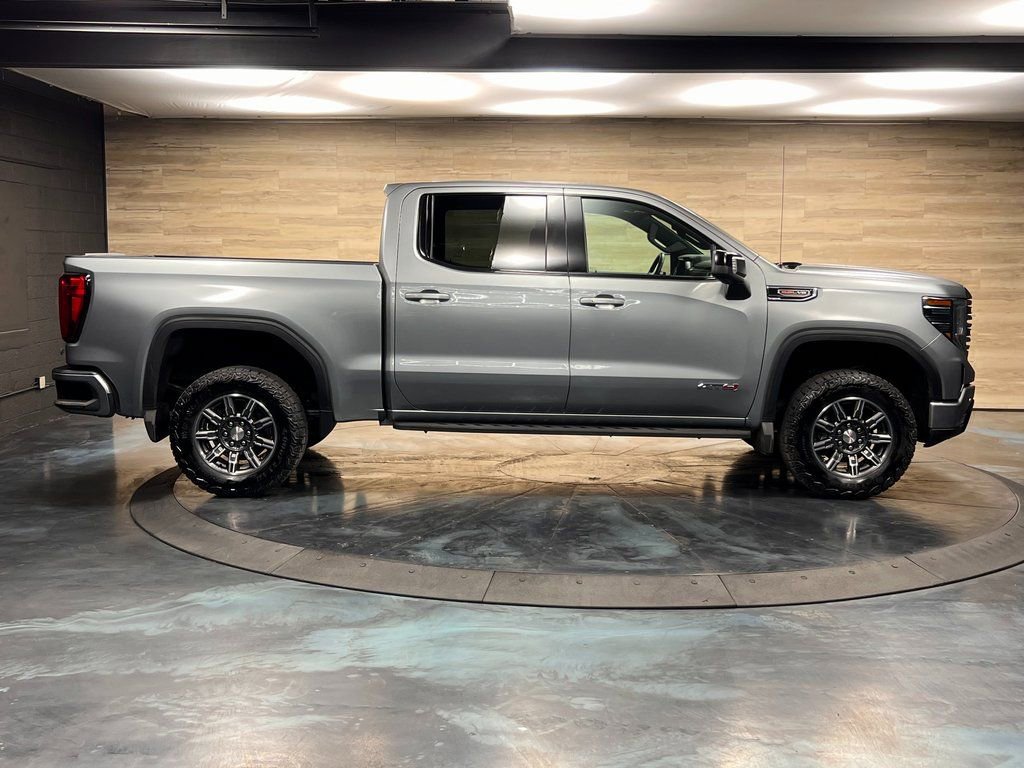Used 2024 GMC Sierra 1500 AT4 w/ Technology Package image 11