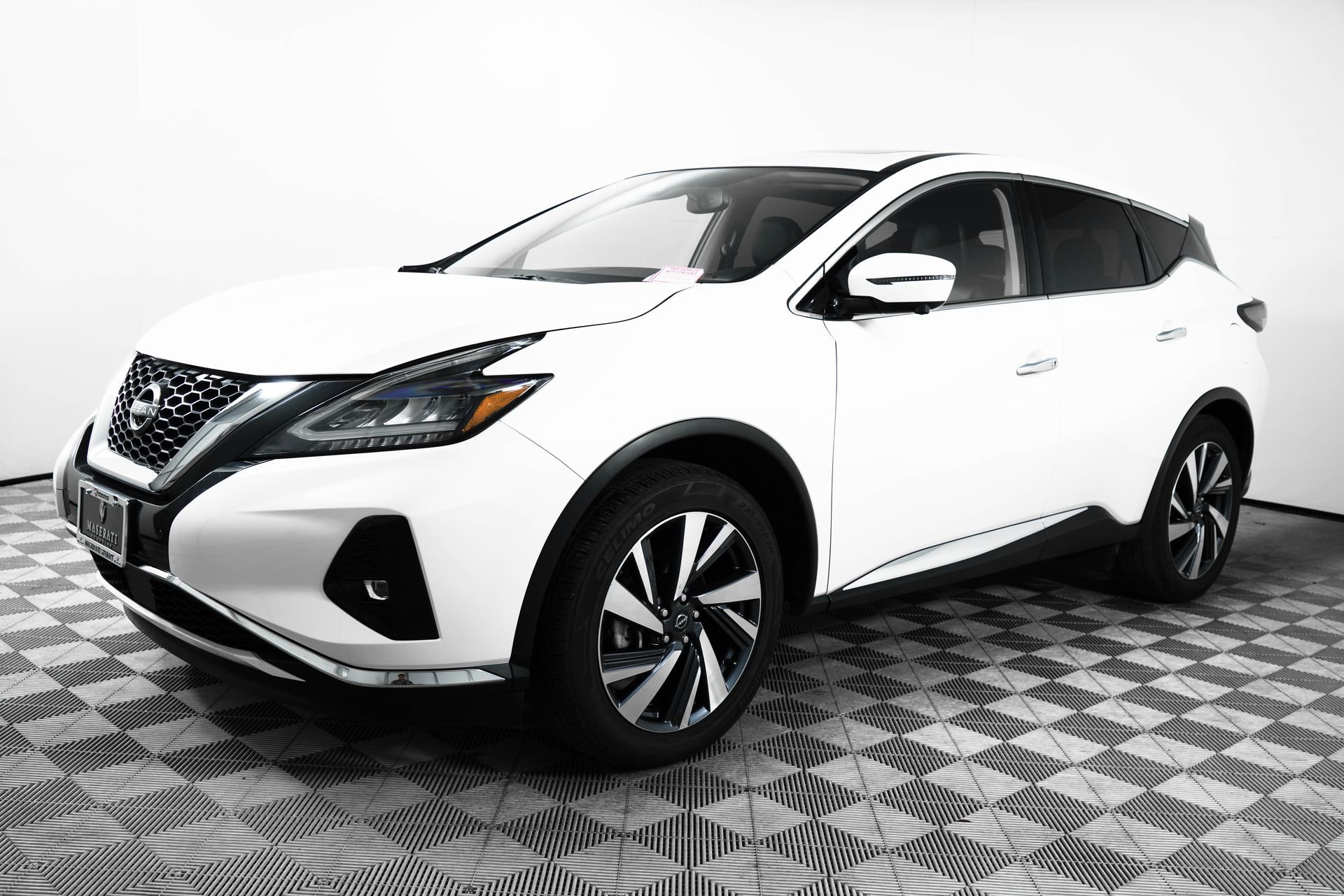Used 2023 Nissan Murano SL w/ SL Moonroof Package image 3