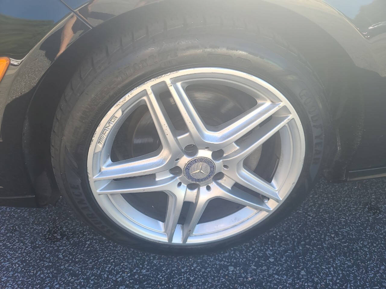 Used 2011 Mercedes-Benz E 350 4MATIC Sedan image 12