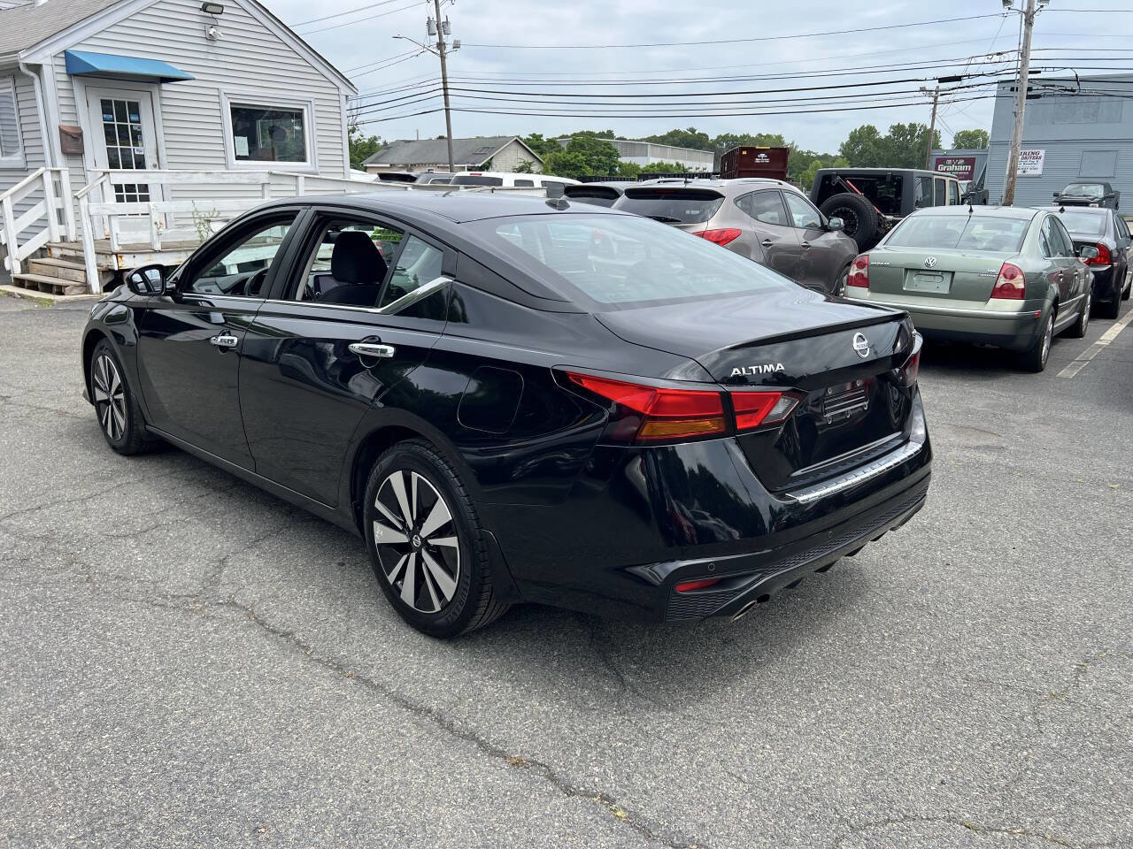 Used 2021 Nissan Altima 2.5 SV w/ SV Premium Package image 40