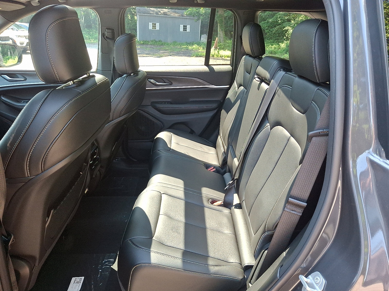 New 2025 Jeep Grand Cherokee Limited image 6