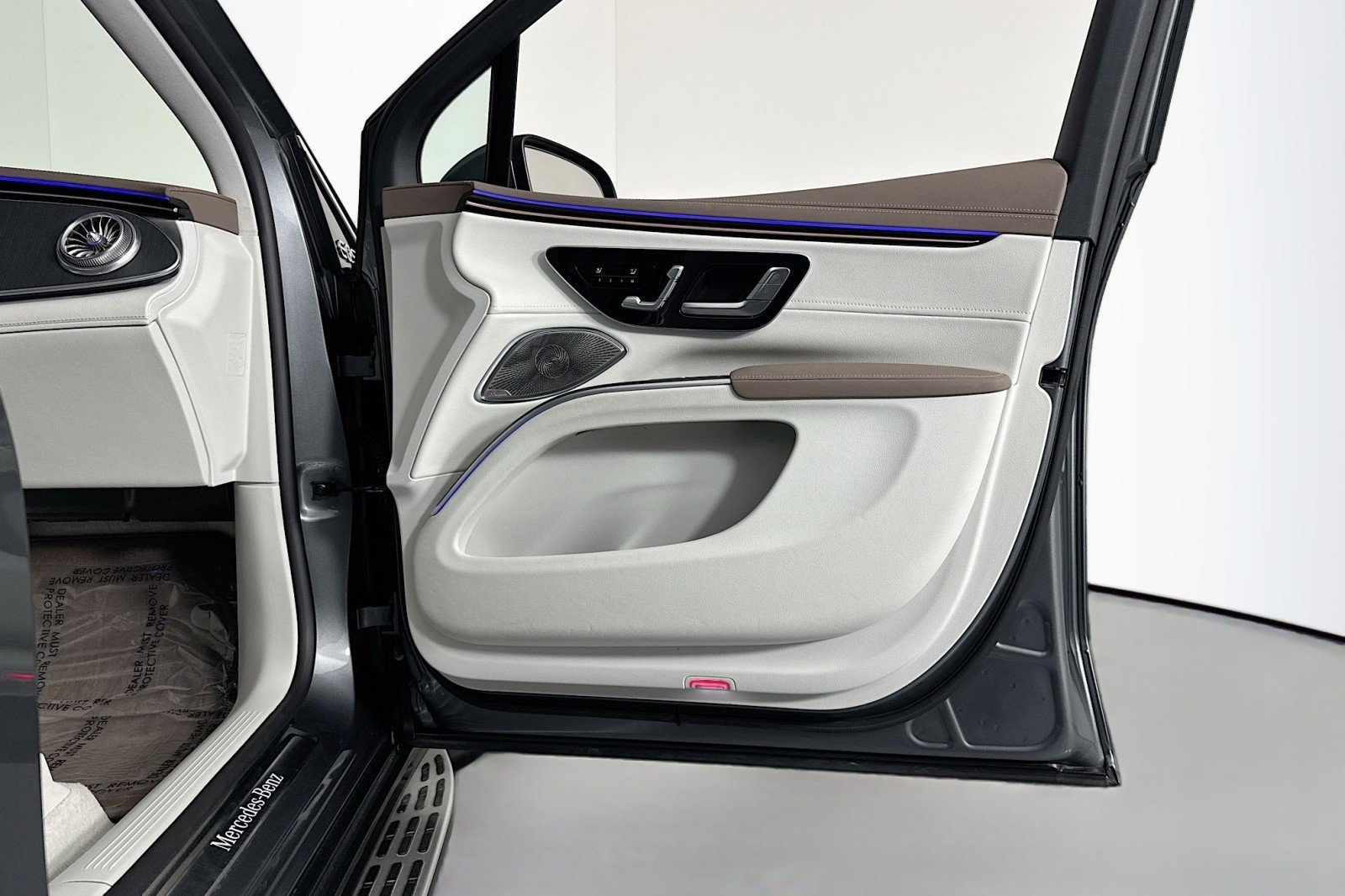 Certified 2023 Mercedes-Benz EQS 450+ SUV image 25