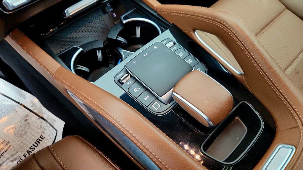 Used 2025 Mercedes-Benz GLE 450e GLE 450e 4MATIC SUV, Exclusive w/ Driver Assistance Package image 15