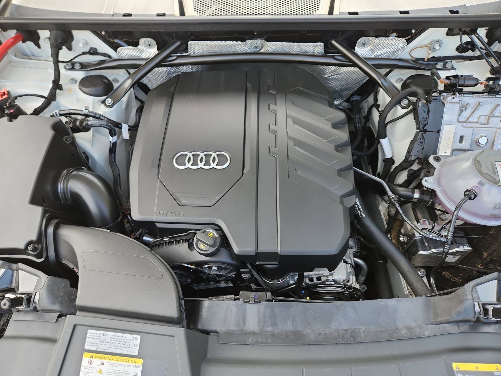 Certified 2025 Audi Q5 2.0T Premium w/ Convenience Plus Package image 20