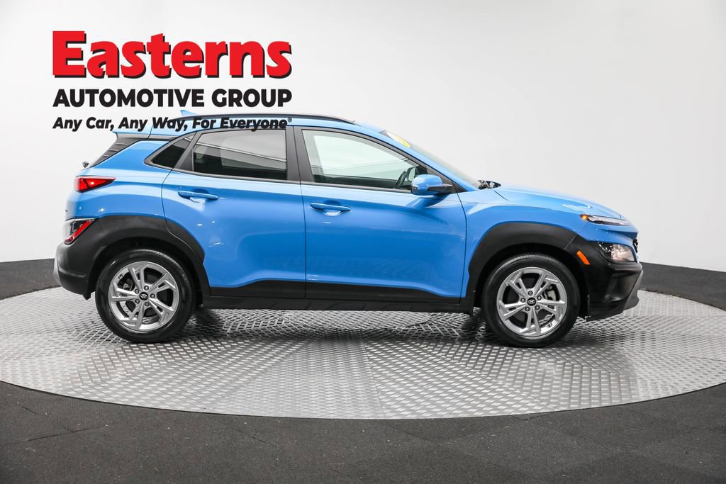 Used 2022 Hyundai Kona SEL w/ Convenience Package image 4