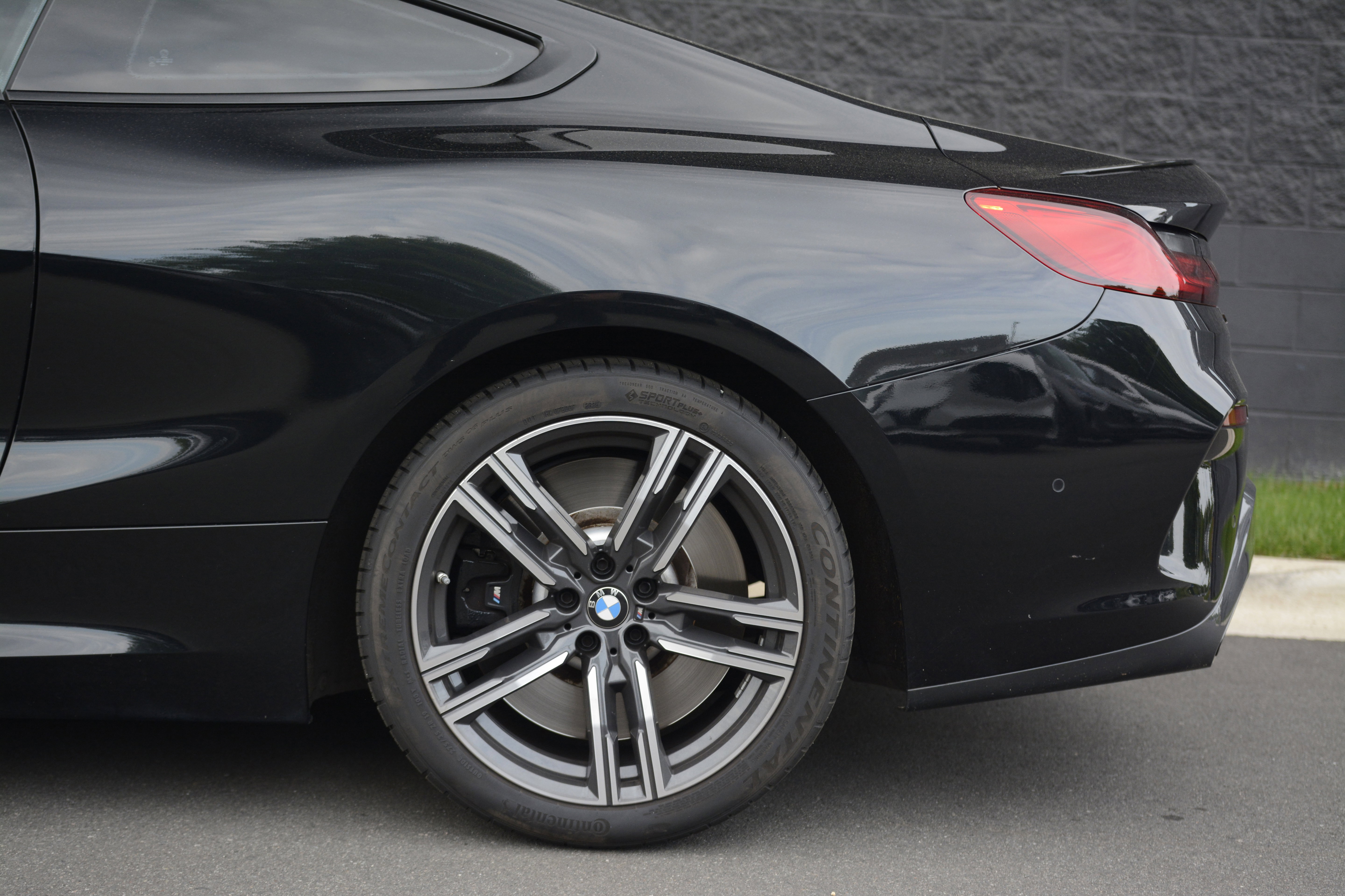 Used 2022 BMW M850i xDrive Coupe w/ Driving Assistance Package AWD/4WD image 35