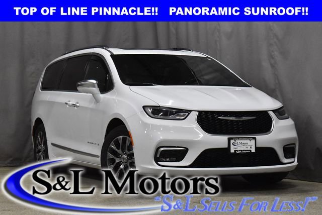 Used 2022 Chrysler Pacifica Pinnacle