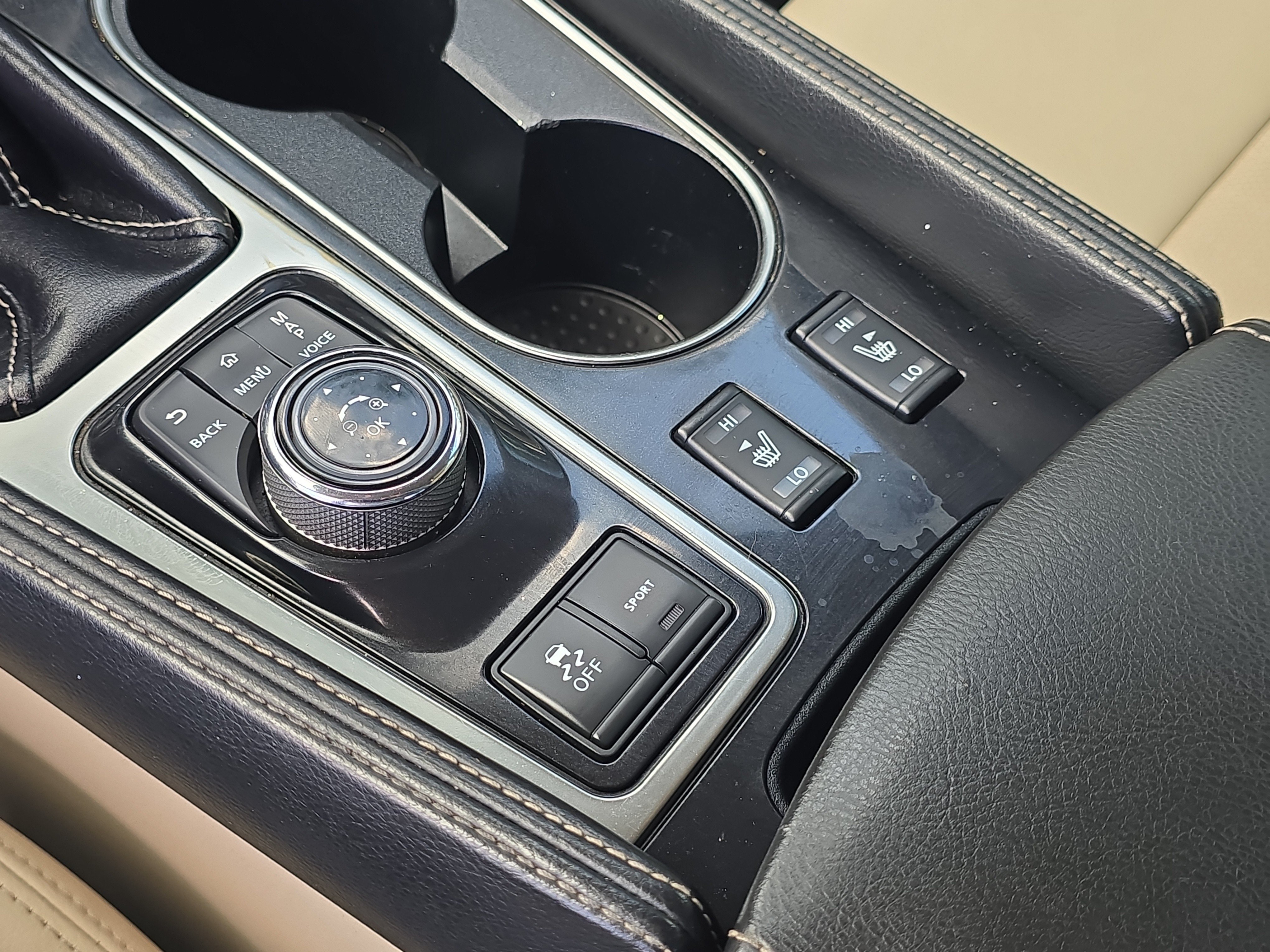 Used 2020 Nissan Maxima 3.5 SV w/ Floor Mat Group FWD image 24