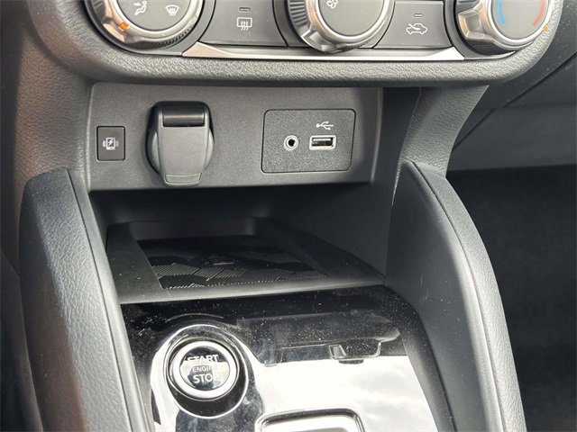 New 2025 Nissan Versa SV w/ Trunk Package image 22