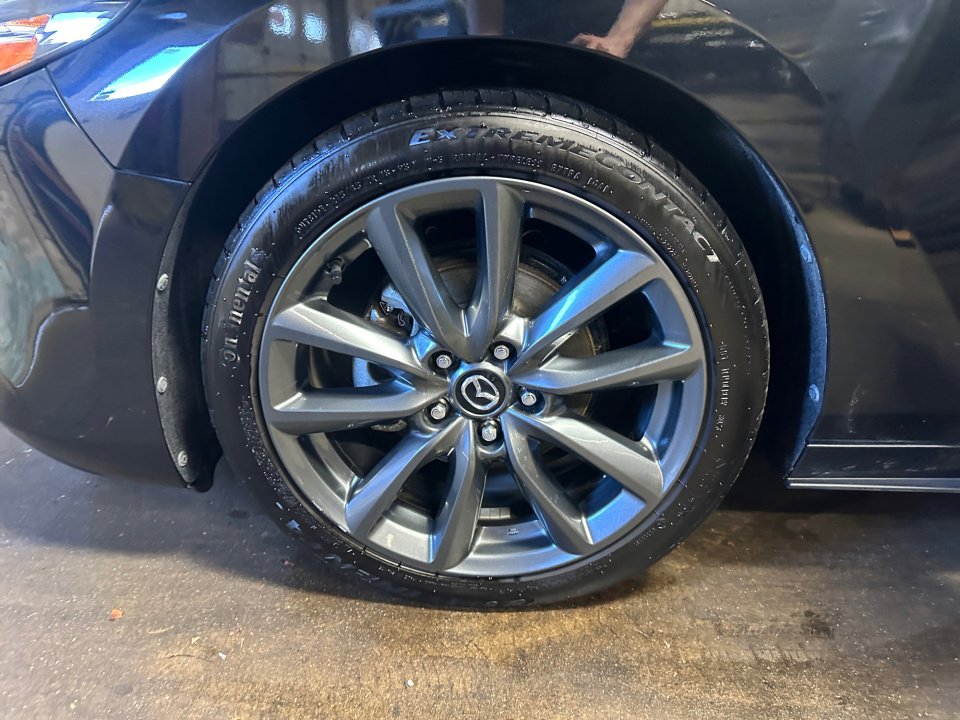 Used 2019 MAZDA MAZDA3 Hatchback w/ Preferred Package image 30