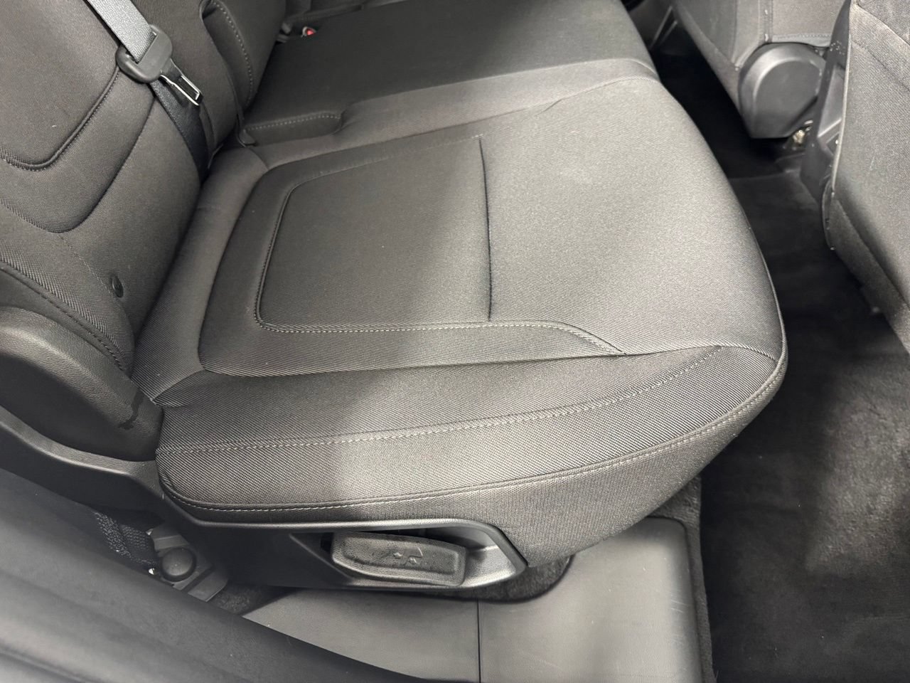 Used 2025 Hyundai Tucson SE FWD image 34