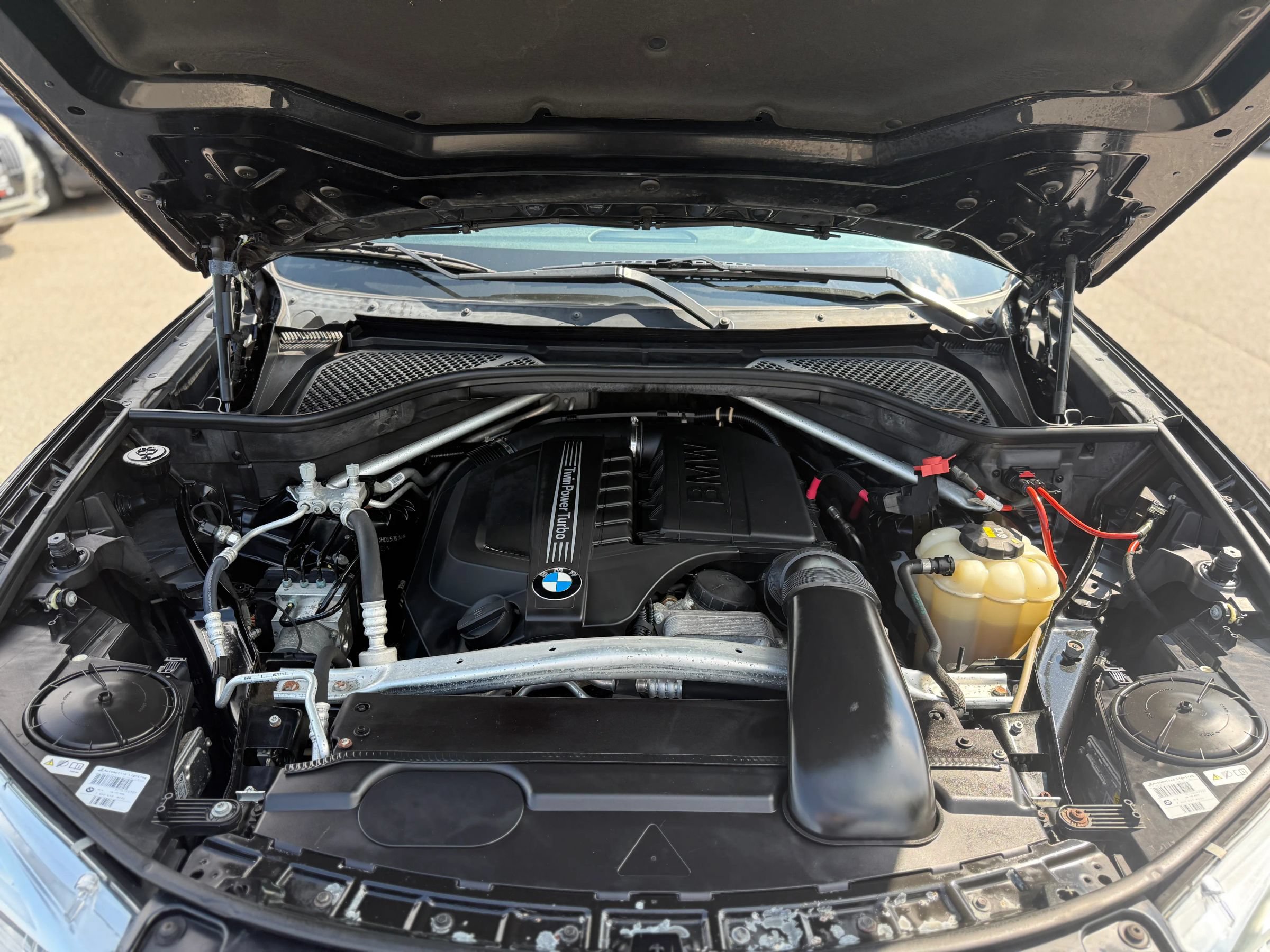 Used 2017 BMW X5 xDrive35i AWD/4WD image 14