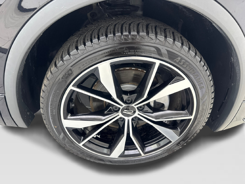 Used 2024 Volkswagen Tiguan SEL R-Line AWD/4WD image 86