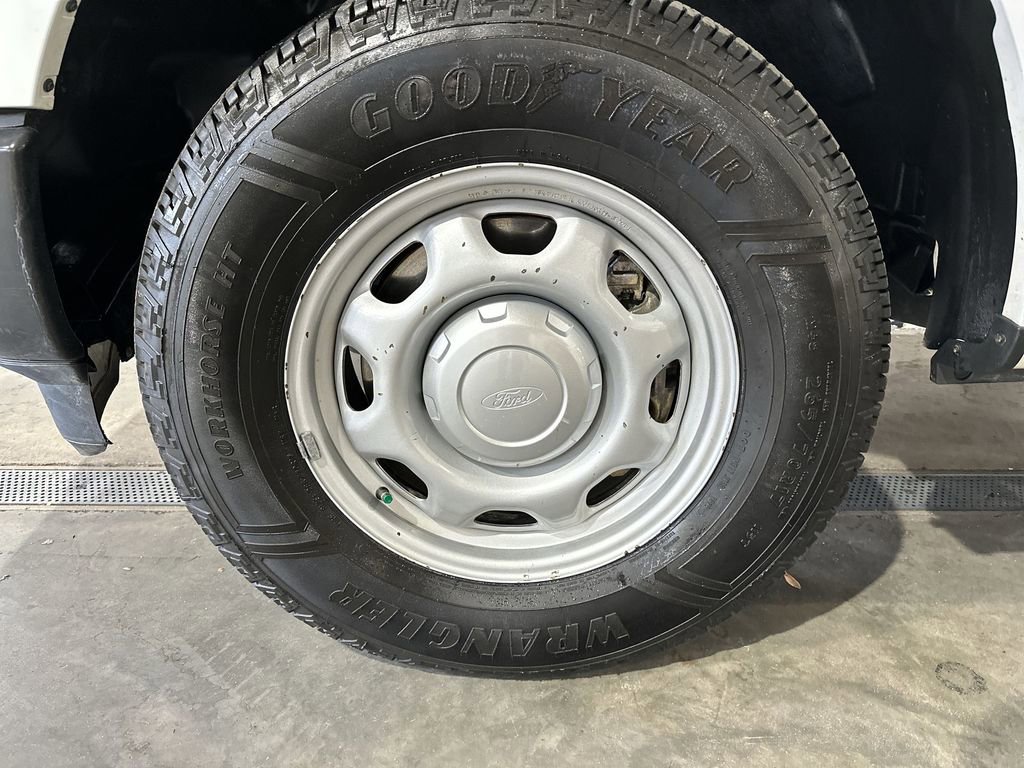 Used 2021 Ford F150 XL w/ Trailer Tow Package image 18