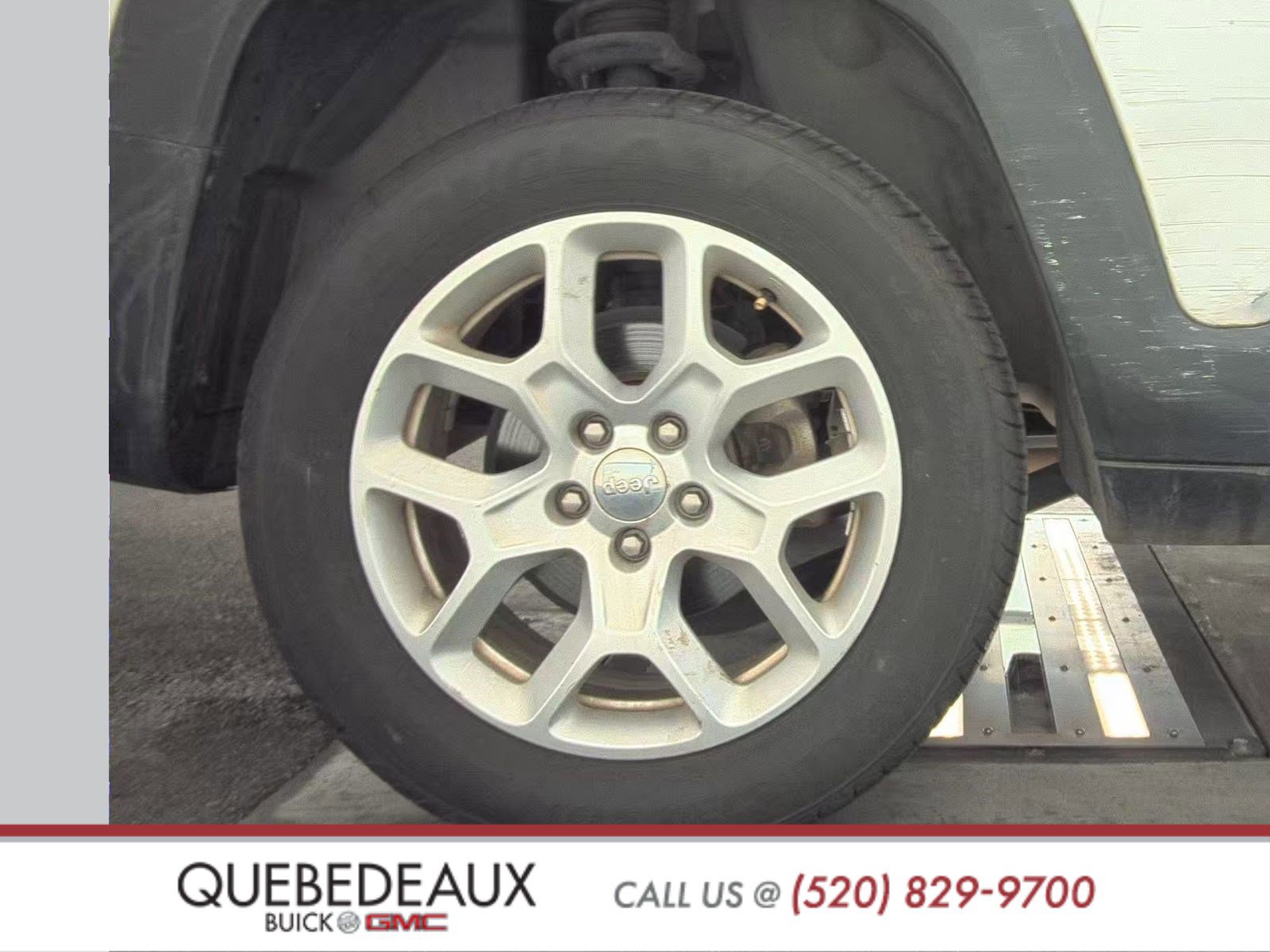 Used 2018 Jeep Renegade Sport w/ Power & Air Group image 11