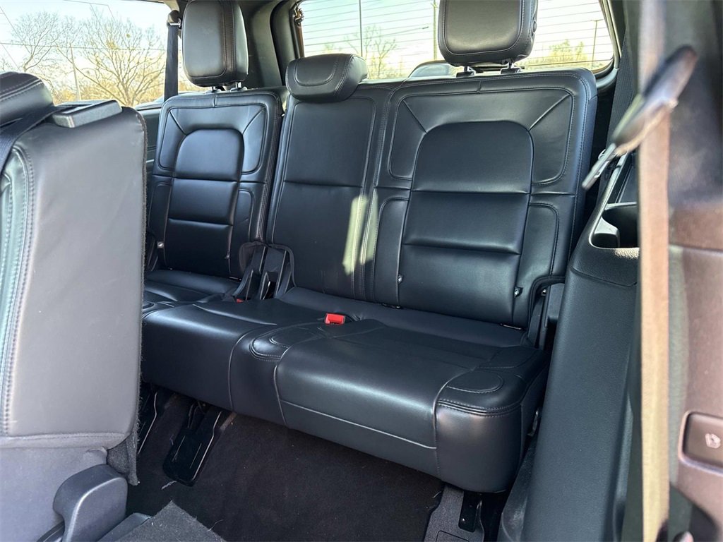 Used 2024 Lincoln Navigator L 4WD image 26