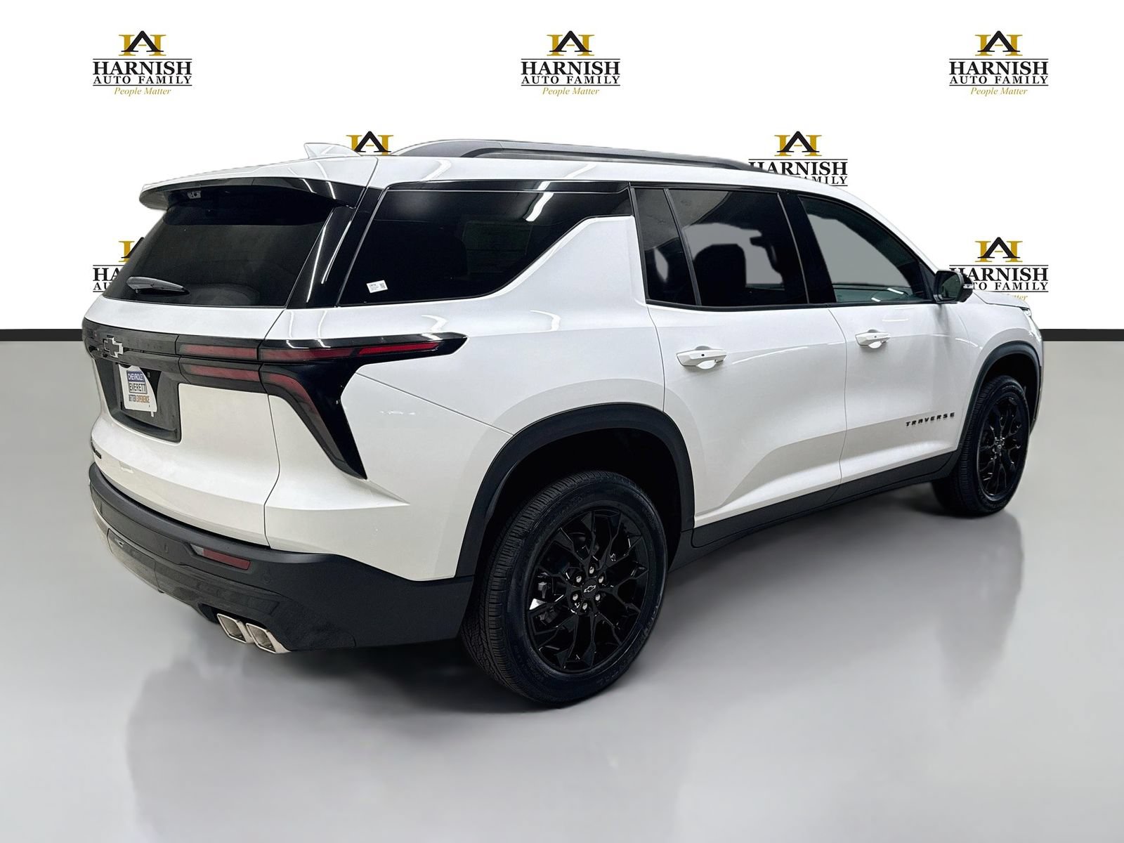 New 2026 Chevrolet Traverse LT w/ Midnight/Sport Edition AWD/4WD image 5