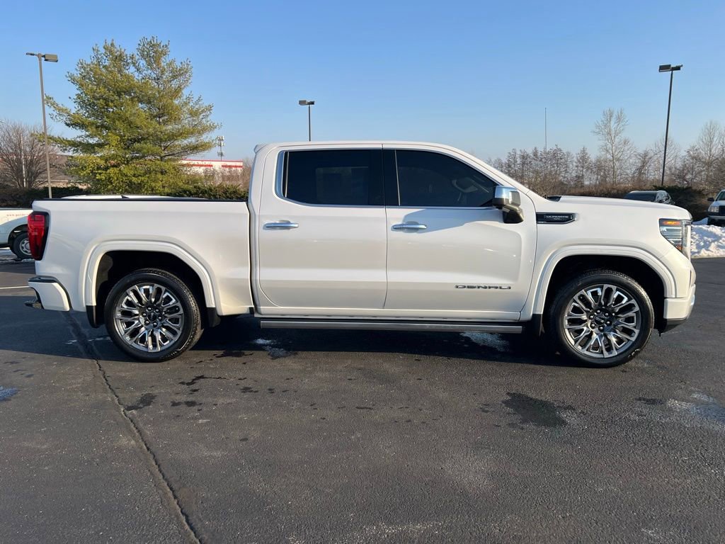 Used 2024 GMC Sierra 1500 Denali Ultimate image 4