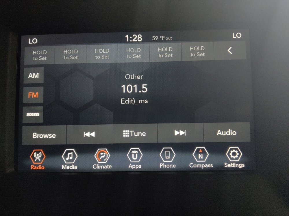 Used 2021 Jeep Compass Latitude w/ Sun and Sound Group FWD image 25