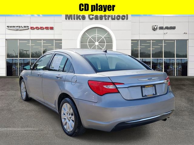 Used 2014 Chrysler 200 LX FWD image 6